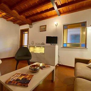 Cozy 4th And Top Floor Florença